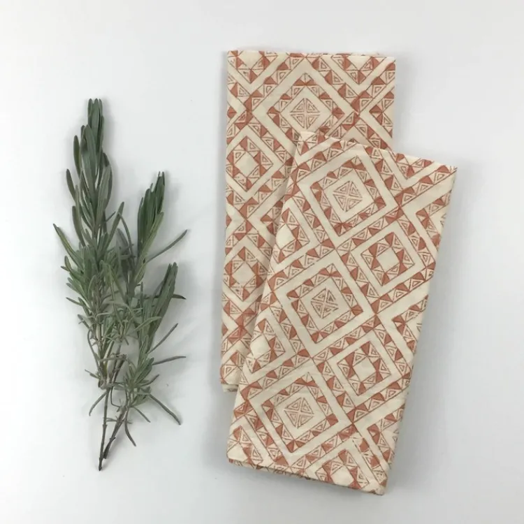 Outlet Block Print Organic Cotton Napkins Set/2 – Amber Triangles Linens