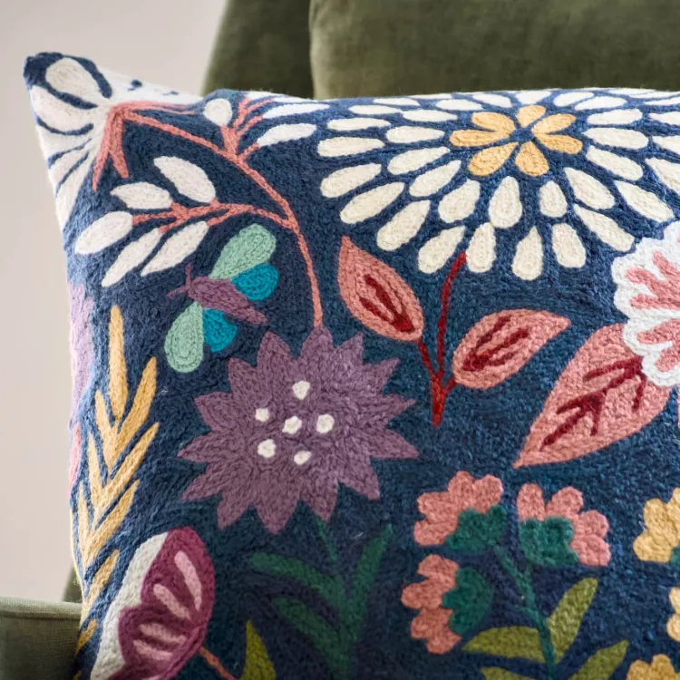 Fashion Botanical 18” Chainstitch Pillow Navy Pillows
