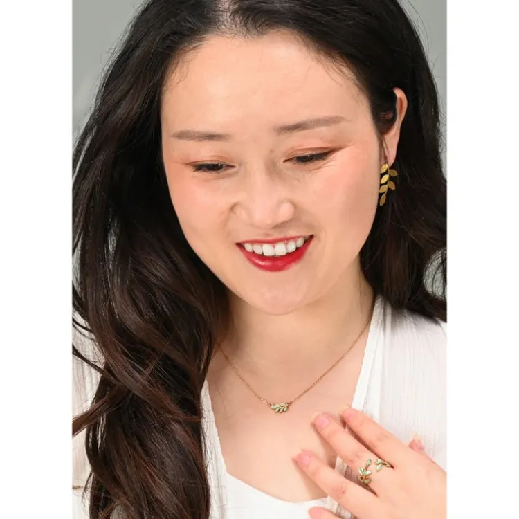 Clearance Flourish Vine Leaf Earrings Fight Trafficking | Earrings