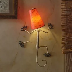 Hot Gecko Leaf Lamp – Red – in stock end April Leaf Lamps | Wall Decor
