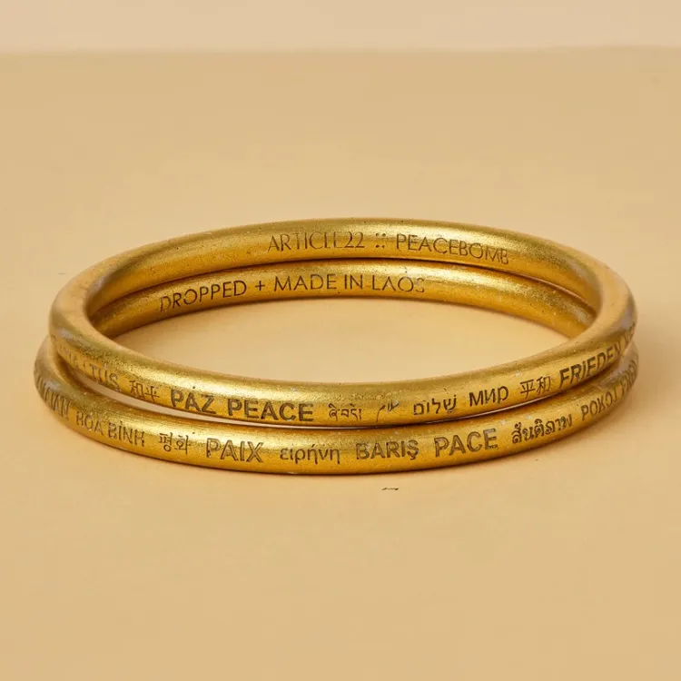 Outlet Gold Tone Peace All Around Bangle Standard Bracelets & Cuffs