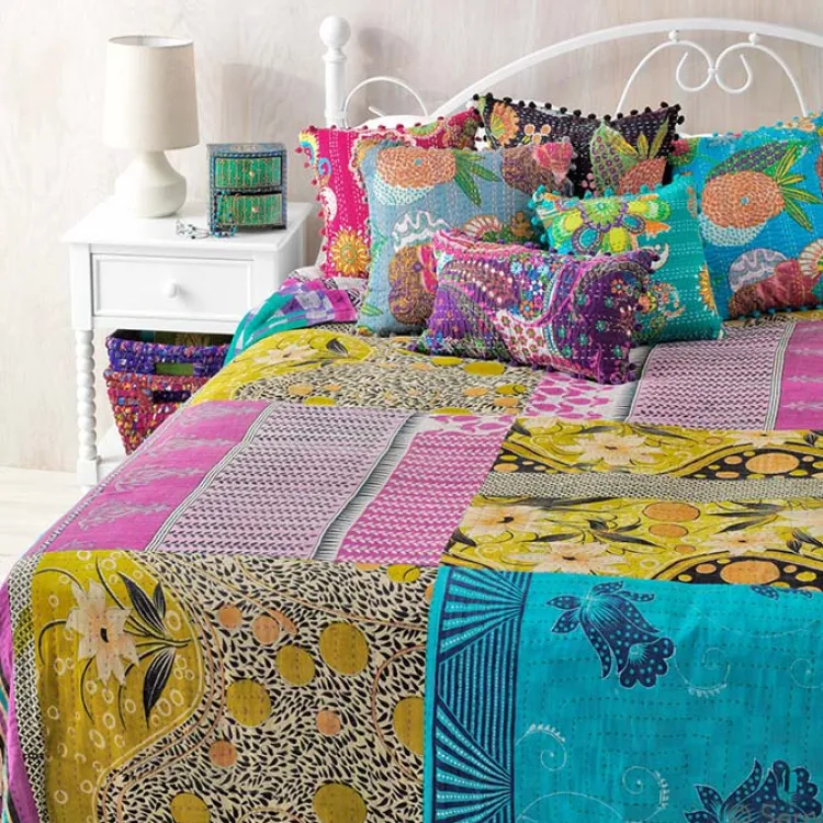 Online Kantha Bedcover – Queen Size Blankets & Throws