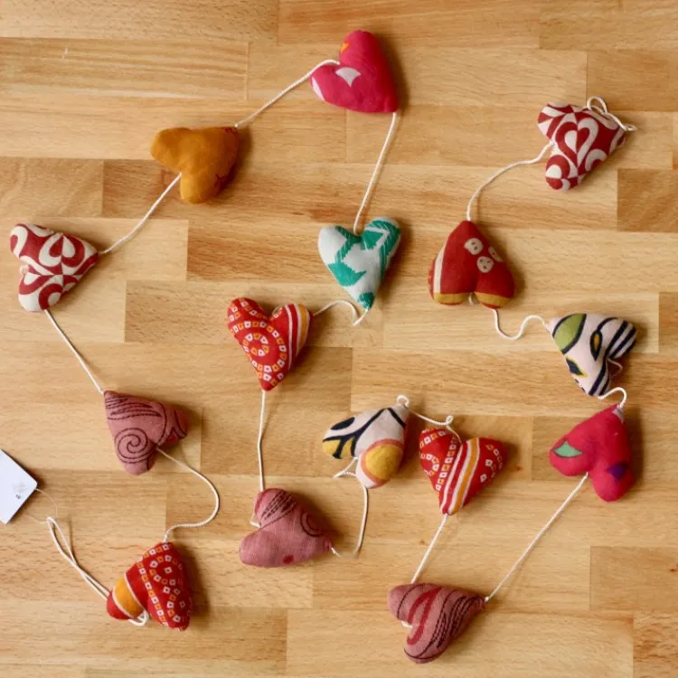 Discount Kantha Heart Garland Garlands | Wall Decor