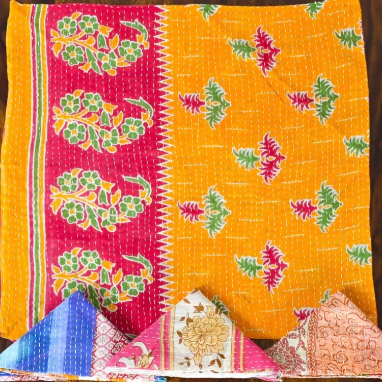 Best Kantha Napkins – Set of 4 Linens