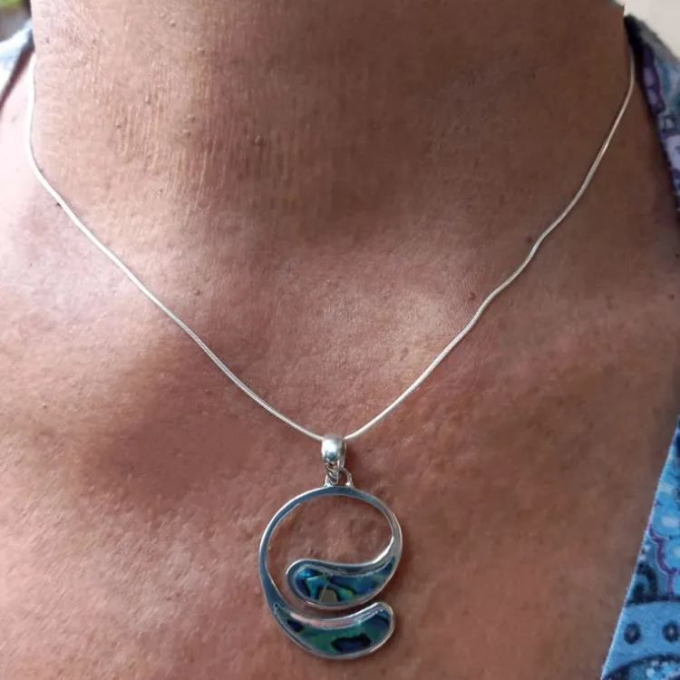 Fashion Open Circle Abalone Necklace Necklaces