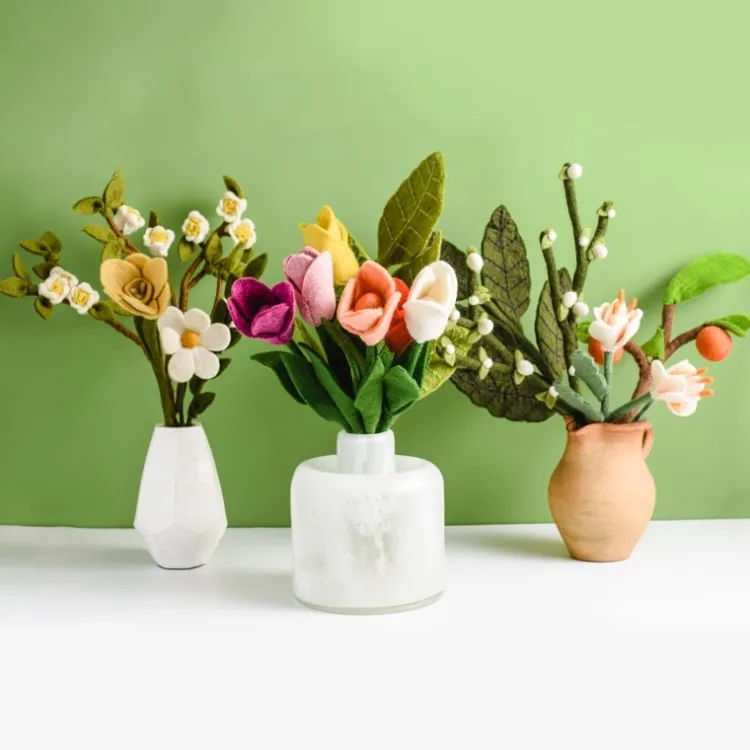 Fashion Plum Blossom Felt Flower Bouquet Felt Flowers