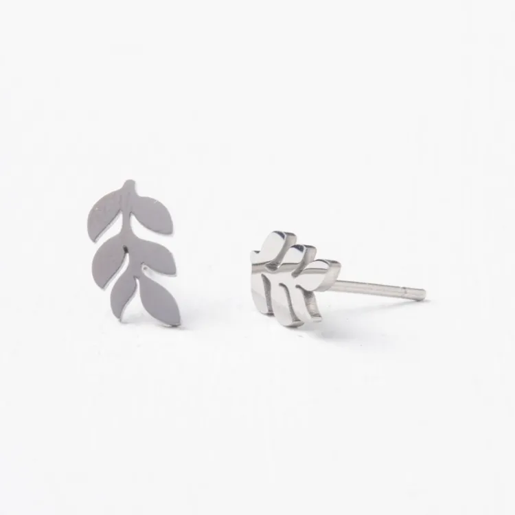 Hot Rowen Leaf Studs Silver Fight Trafficking | Earrings