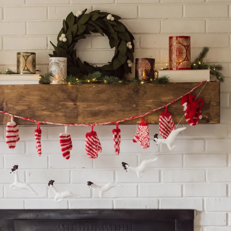 Sale Santa & Reindeer Felt Garland Garlands